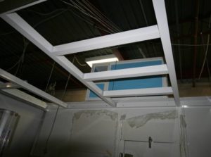 AHU Installation above Incubator